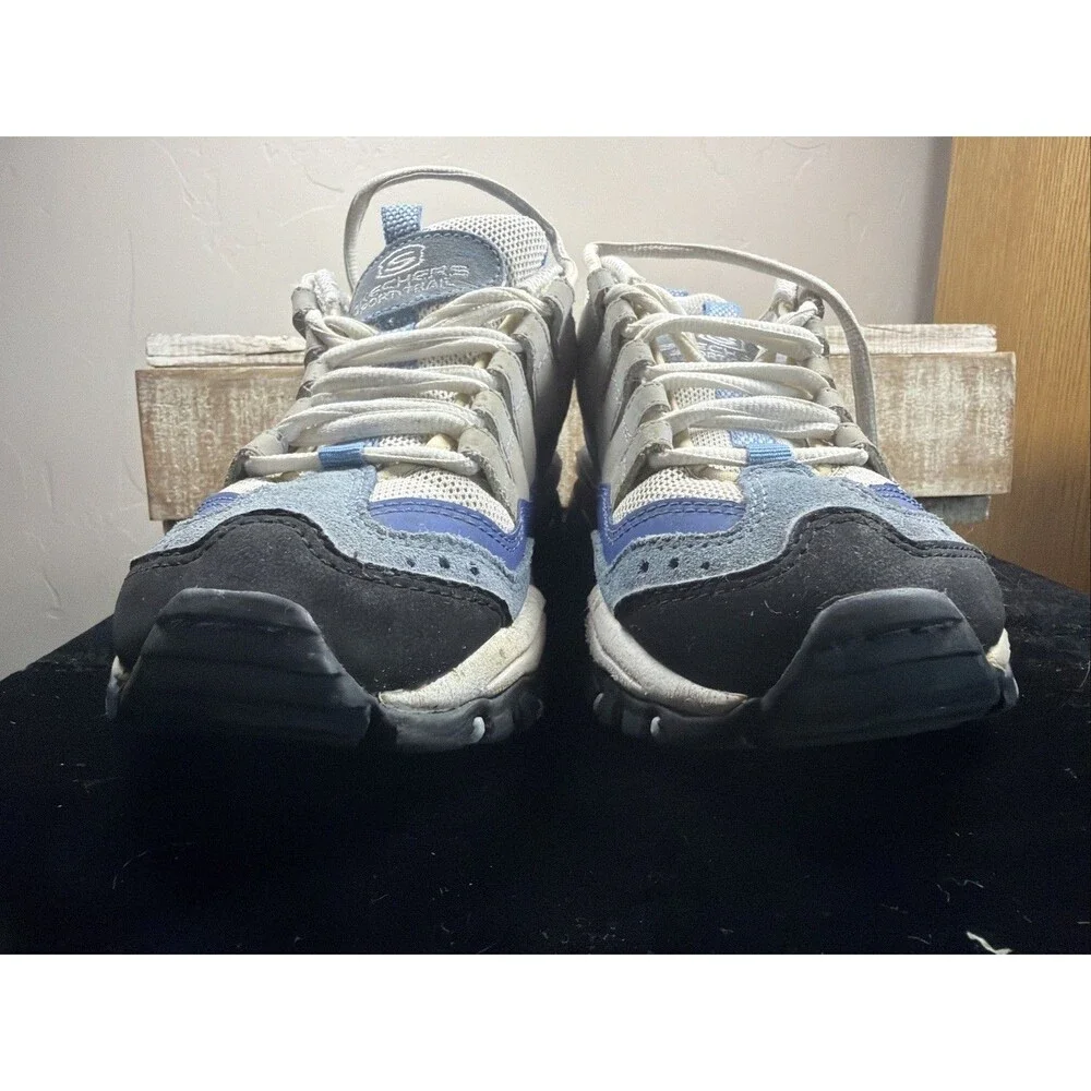 Skechers Sport Low Top Lace-Up Athletic Sneakers EUC SN2250/CDBL  Y2K